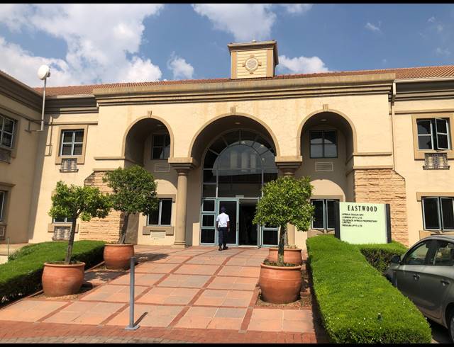 191M² OFFICE TO LET IN HYDE PARK
